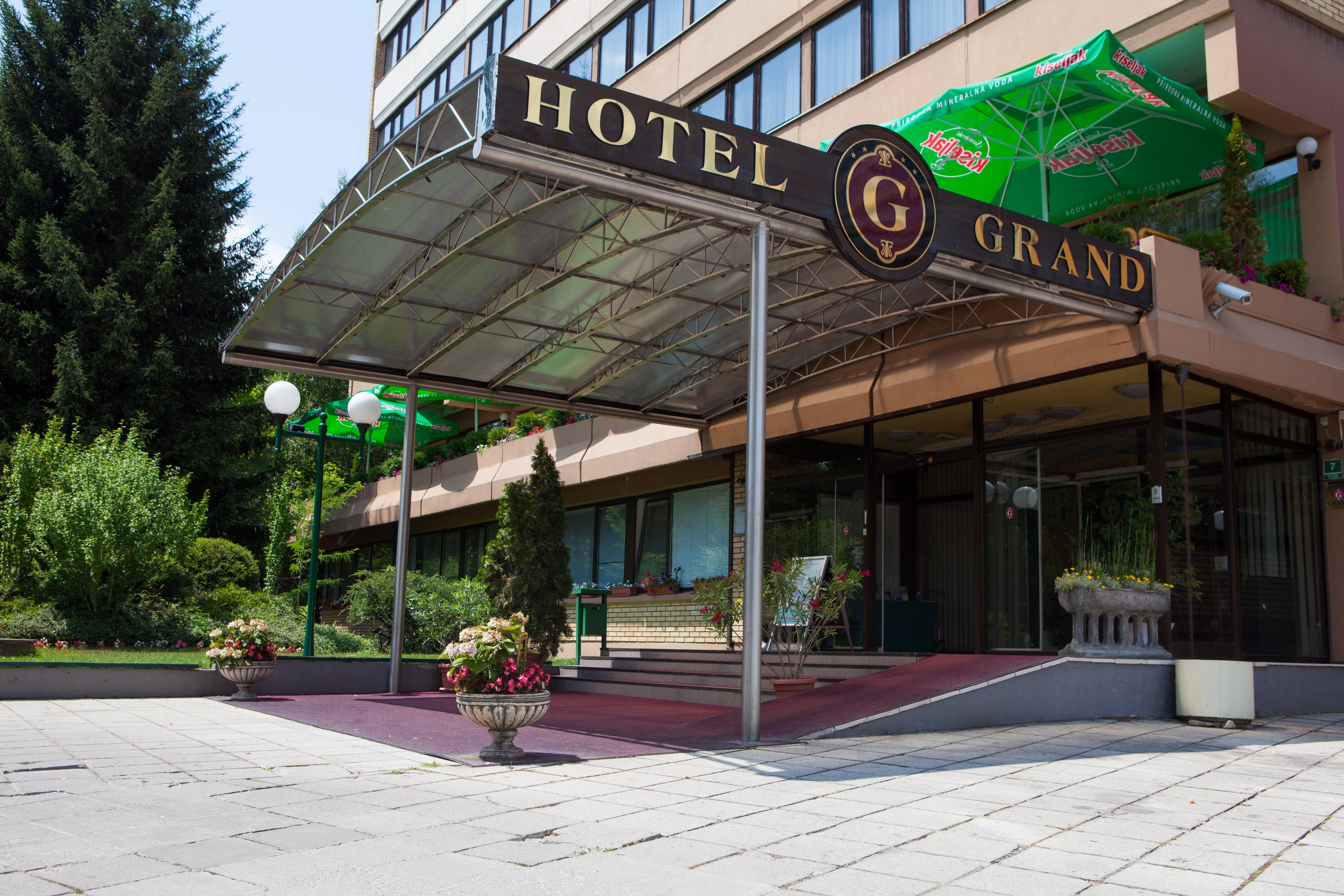 Hotel Grand SJJ Exterior foto