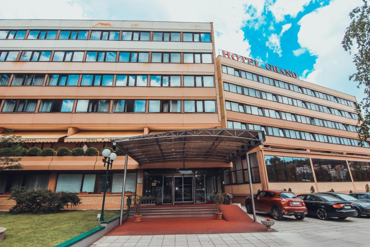 Hotel Grand SJJ Exterior foto