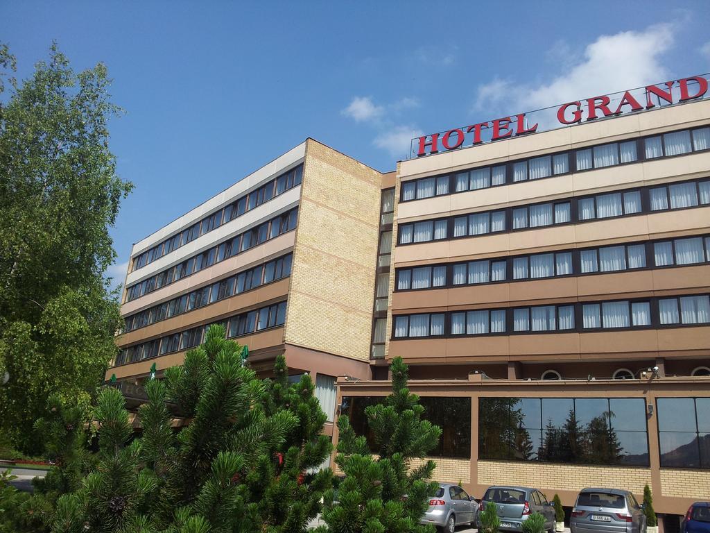Hotel Grand SJJ Exterior foto
